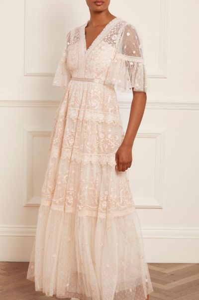 Women Midsummer Lace Gown Functional Needle & Thread Champagne Dresses